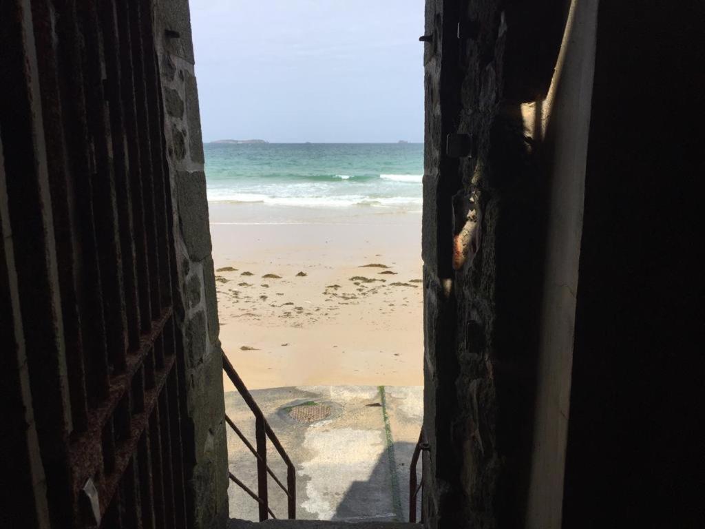 Appartement Les Pieds Dans L'Eau - Residence Sur La Plage Σεν Μαλό Εξωτερικό φωτογραφία